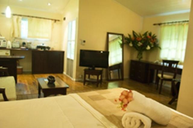 Five Princes Hotel Сува Экстерьер фото